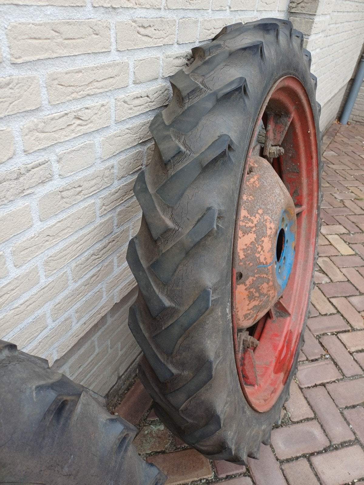 Fronthef met cultuur wielen Ford, Zakelijke goederen, Ophalen