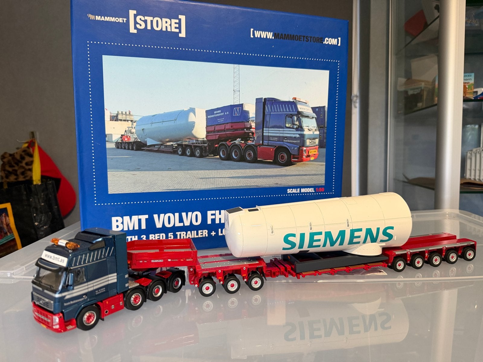 Tekno Brandt BMT Volvo 8x4 + Trailer + Turbine, Hobby en Vrije tijd, Ophalen of Verzenden, Zo goed als nieuw, Overige merken