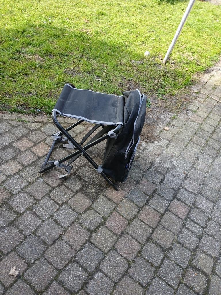 Handig stoeltje met rugzak voor vissen, Ophalen of Verzenden