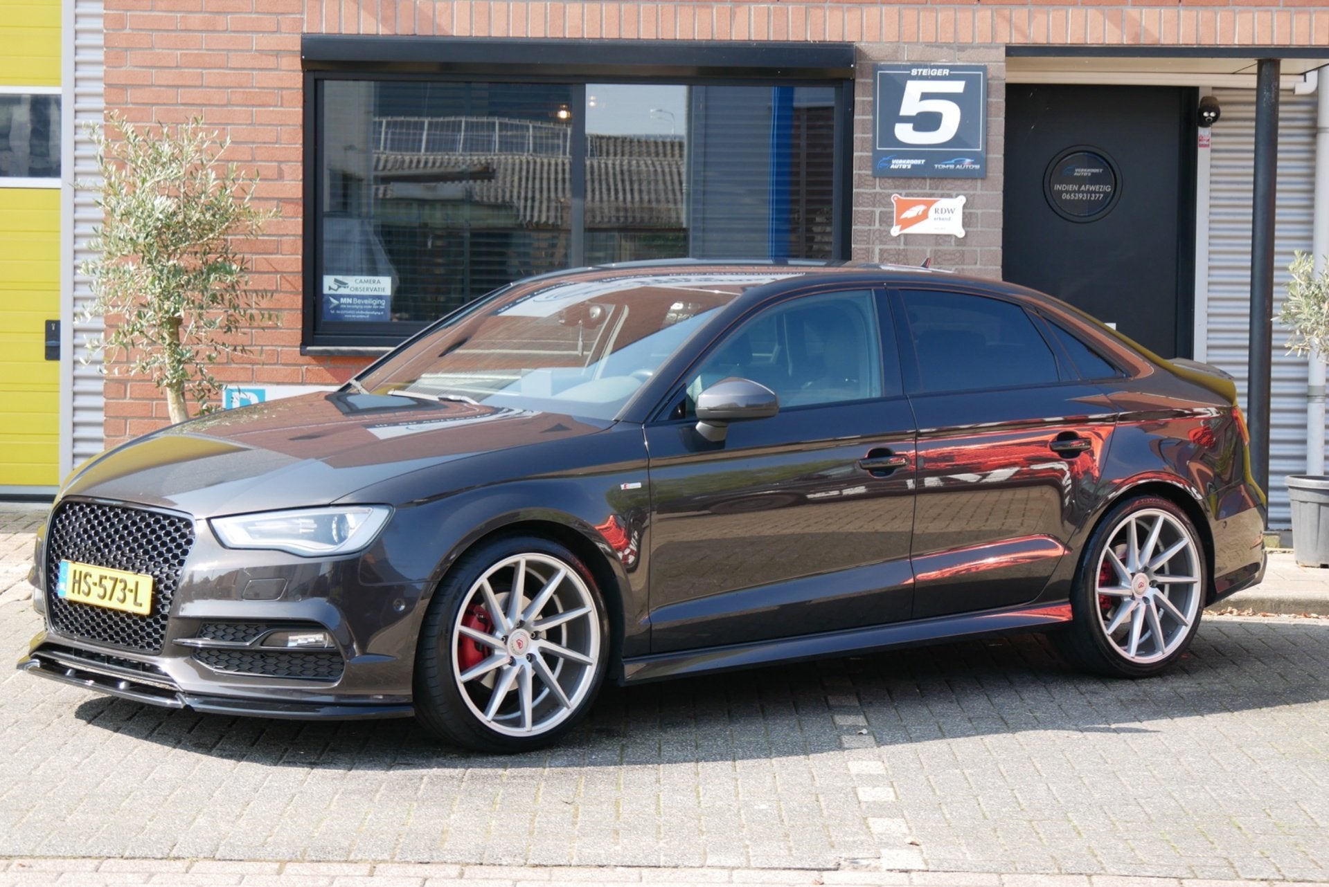 Audi A3 Limousine 1.4 TFSI CoD Ambition Pro Line S. RS3 look, Auto's, Audi, Gebruikt, 4 cilinders, Leder en Stof, Sedan