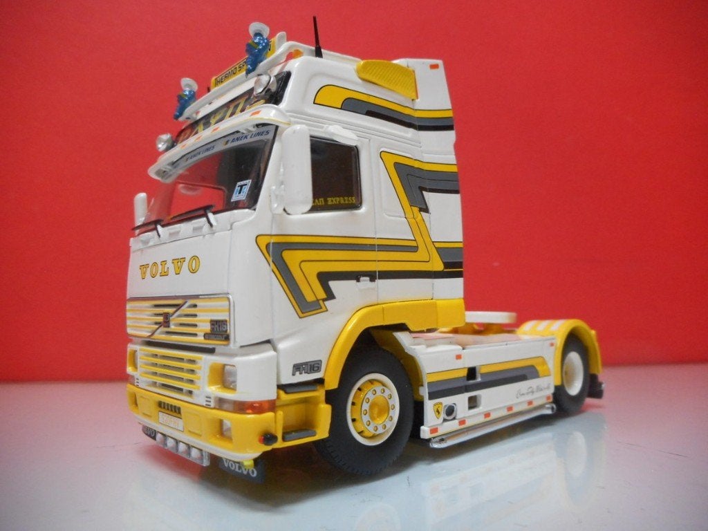 TEKNO VOLVO FH12 PAYNE - GREEK VOLVO, UK 87536, Ophalen of Verzenden, Nieuw, Bus of Vrachtwagen, Tekno