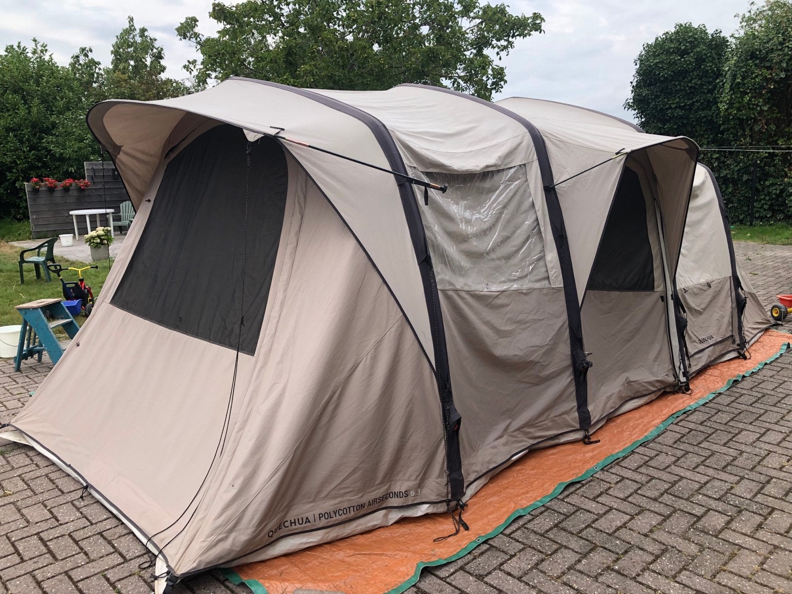 Quechua Polycotton Airseconds 6.3 - 6-persoons tent, Caravans en Kamperen, Ophalen, Zo goed als nieuw, Tot en met 6