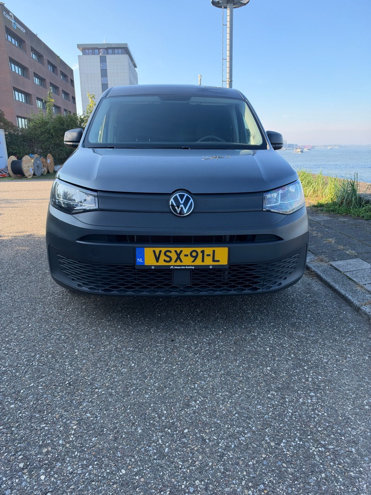 Volkswagen Caddy Cargo 2.0 TDI 75pk L1h1 2022 Grijs, Voorwielaandrijving, Stof, 74 pk, Zwart