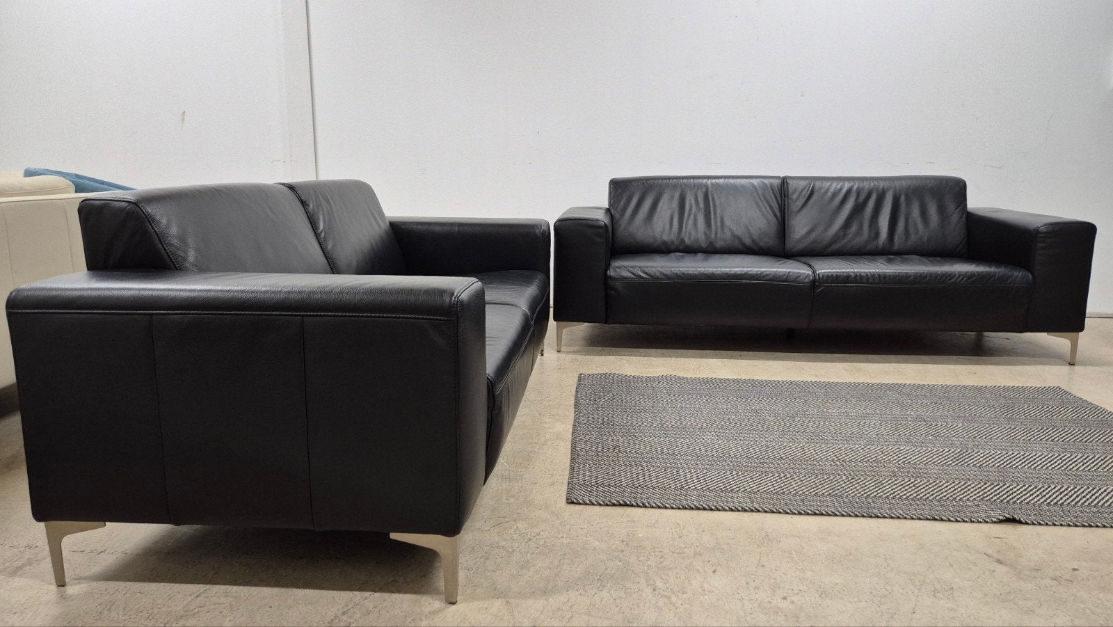 Zwarte leren 2,5 + 3 zits design set direct beschikbaar!!!, Huis en Inrichting, Banken | Bankstellen, Leer, Ophalen of Verzenden