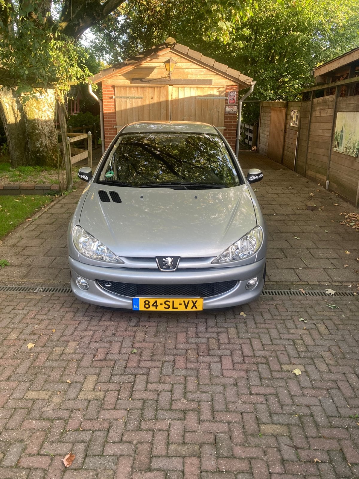 Peugeot 206 1.6 16V Griffe 5D 2006 Grijs, Auto's, Voorwielaandrijving, 15 km/l, 40 €/maand, 4 cilinders