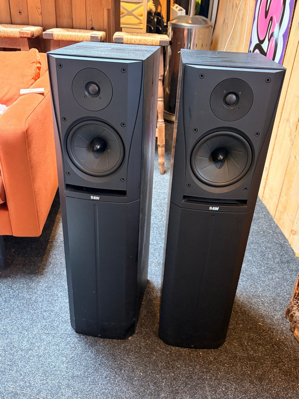 B&W DM305 luidsprekerset - Krachtig geluid, Audio, Tv en Foto, Luidsprekers, Ophalen, Gebruikt, Bowers & Wilkins (B&W), 120 watt of meer
