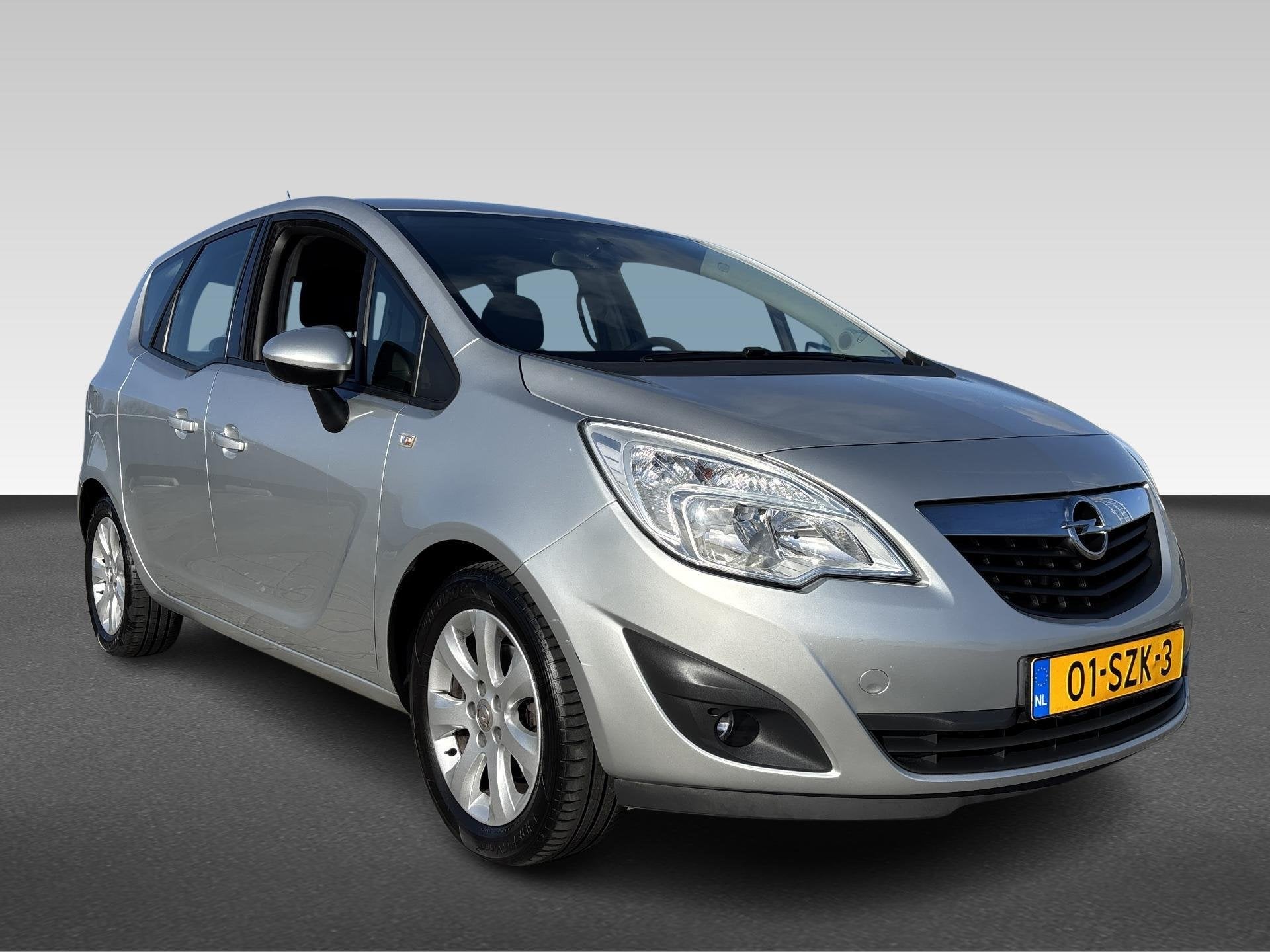 Opel Meriva 1.4 Turbo Cosmo, Auto's, Voorwielaandrijving, Euro 5, Gebruikt, 680 kg