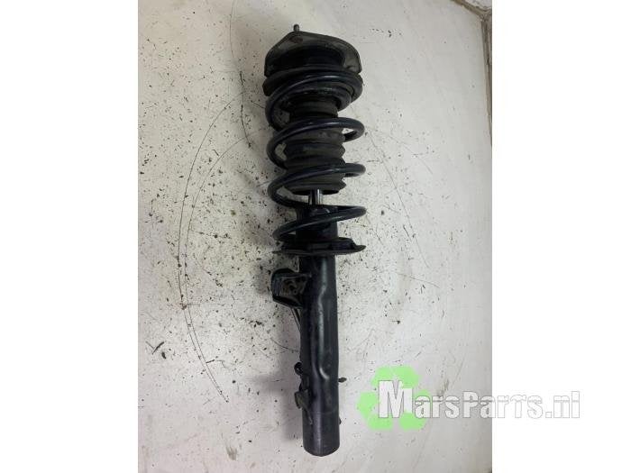 Schokdemperpoot links-voor van een Mini Countryman, Gebruikt, -, -, Ophalen of Verzenden