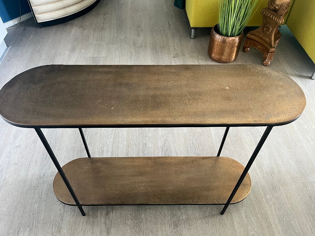 zeer fraaie sidetable, Ophalen, 100 tot 150 cm, Zo goed als nieuw, Metaal