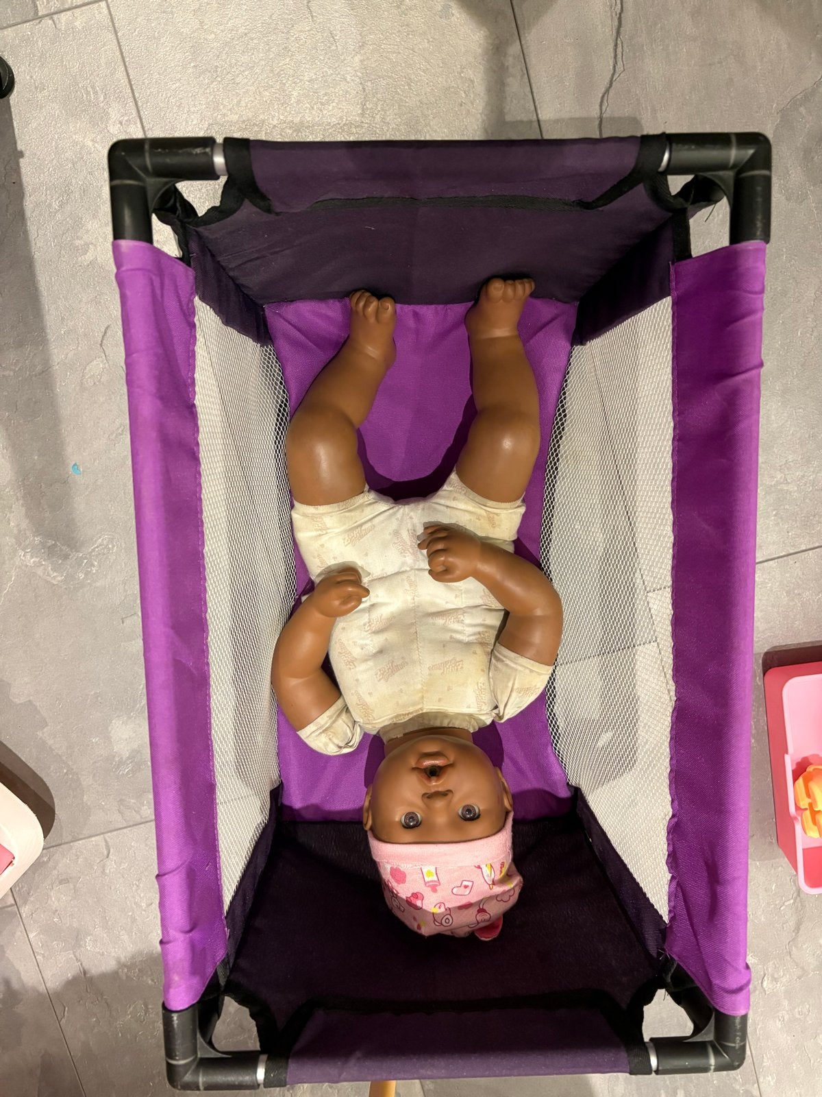 Babybedje met zachte pop, Kinderen en Baby's, Ophalen, Gebruikt, Babypop