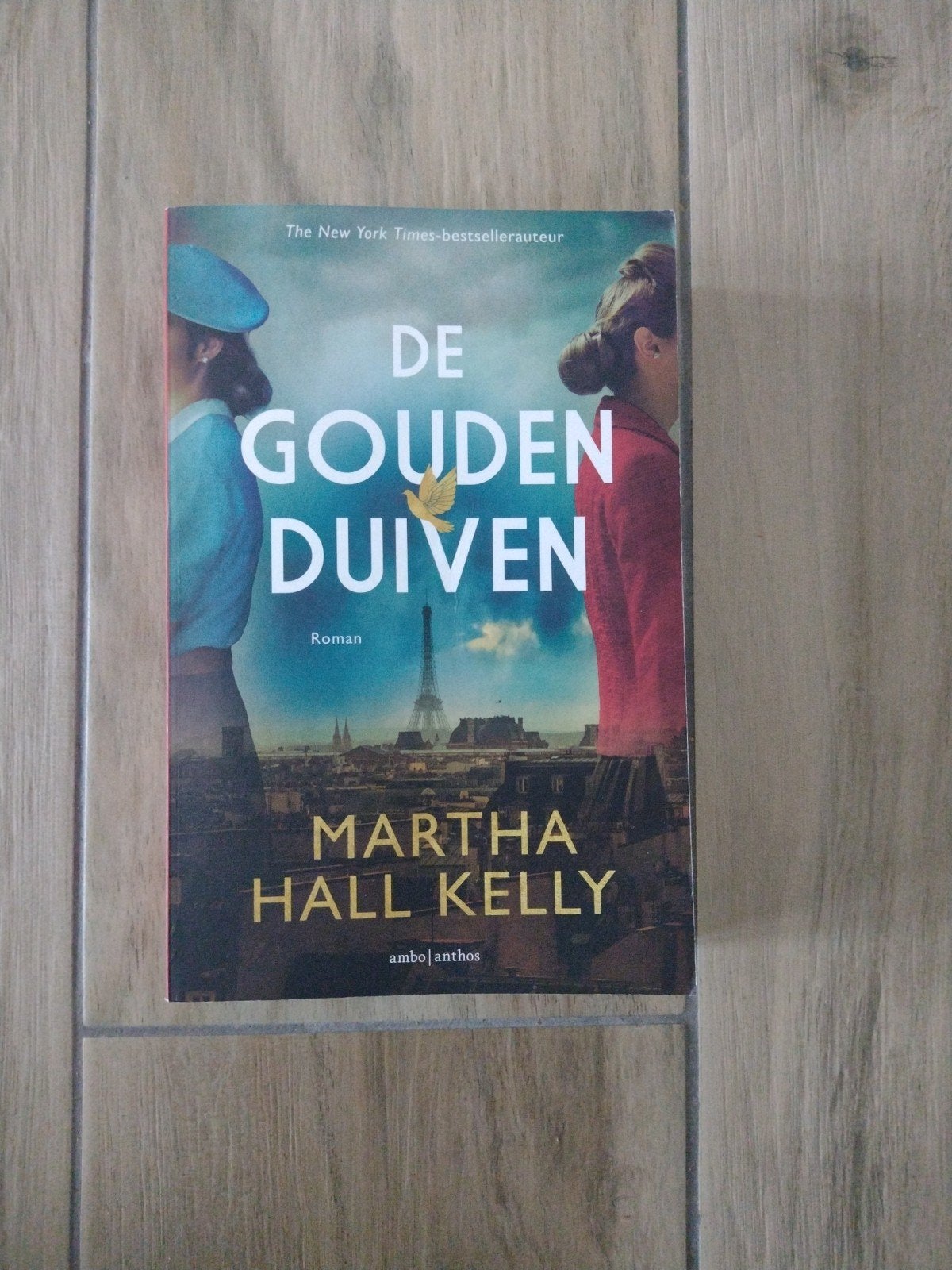 Martha Hall Kelly de gouden duiven, Boeken, Ophalen of Verzenden