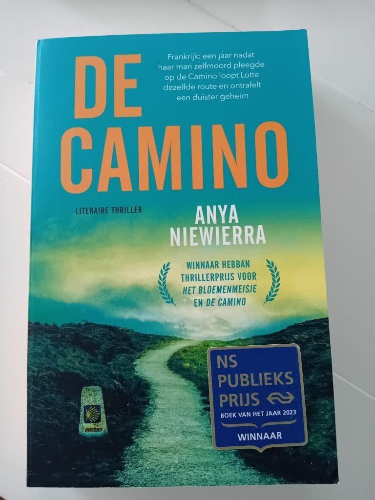 De Camino, Ophalen, Zo goed als nieuw, Anya Niewierra
