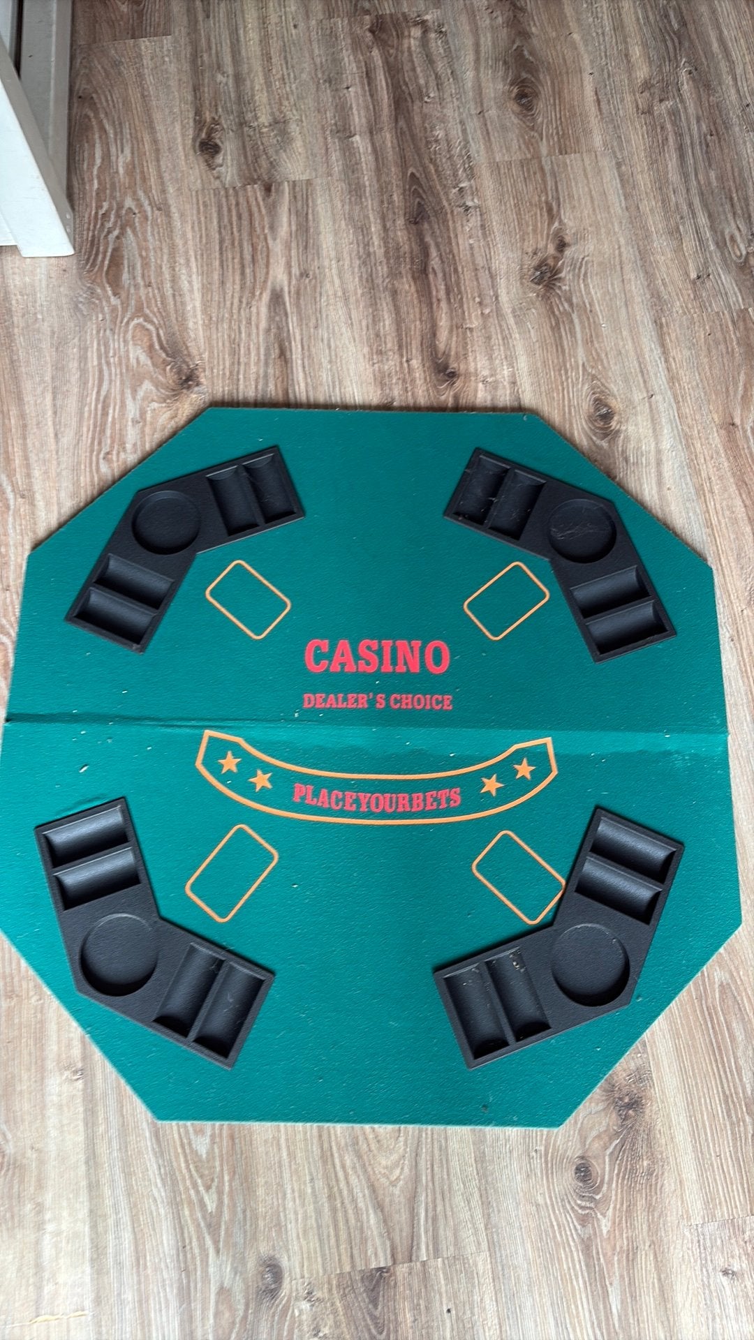 Casinobord, Drie of vier spelers, Ophalen, Gebruikt