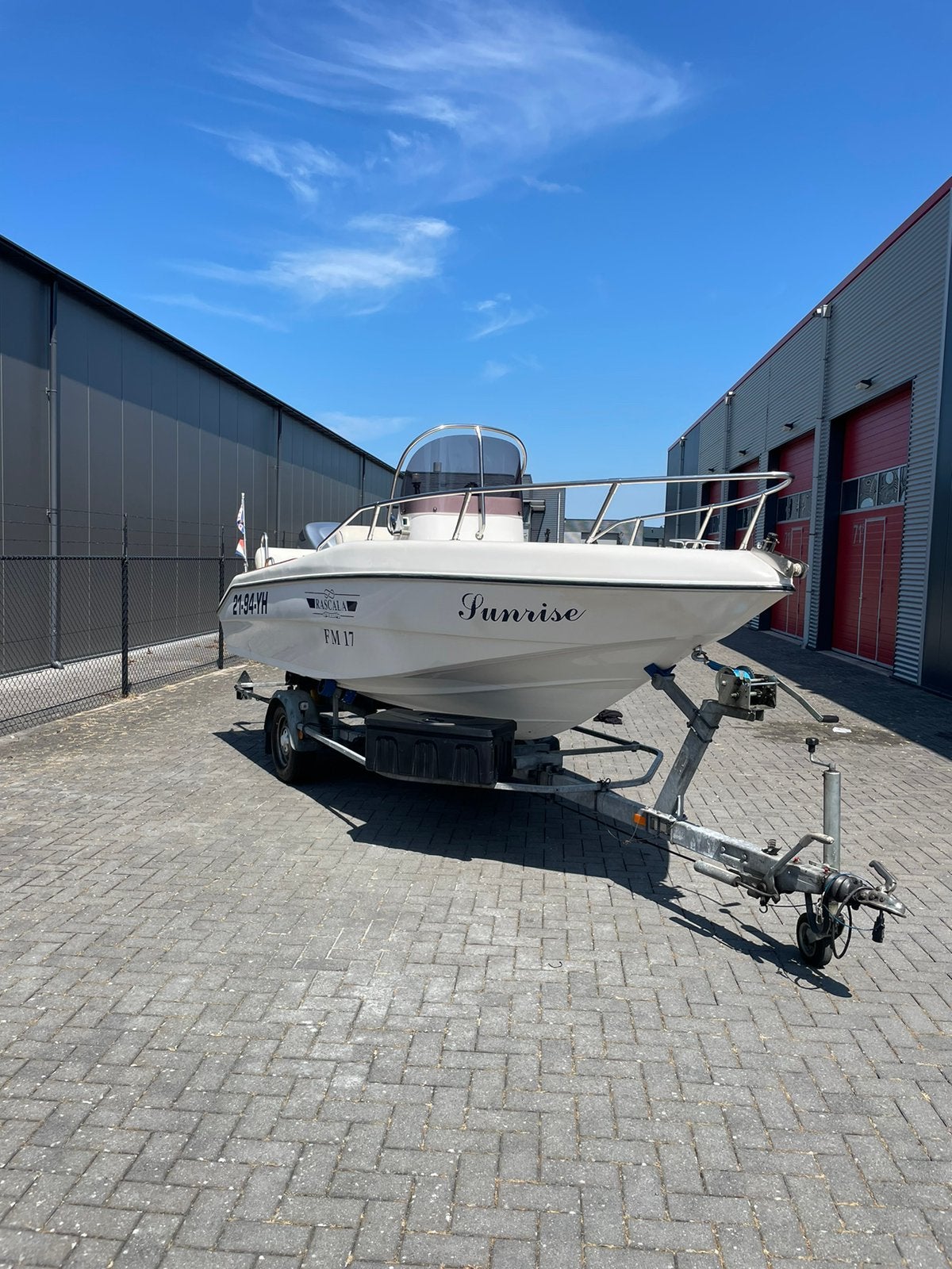 Rascala Fm17 consoleboot, Watersport en Boten, Speedboten, Ophalen, Zo goed als nieuw, Buitenboordmotor