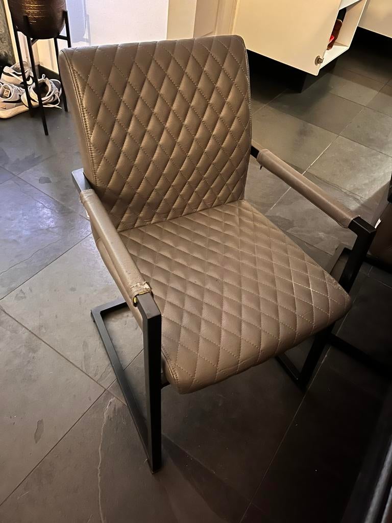 Eetkamerstoel, Ophalen, Overige materialen, Zo goed als nieuw, Grijs