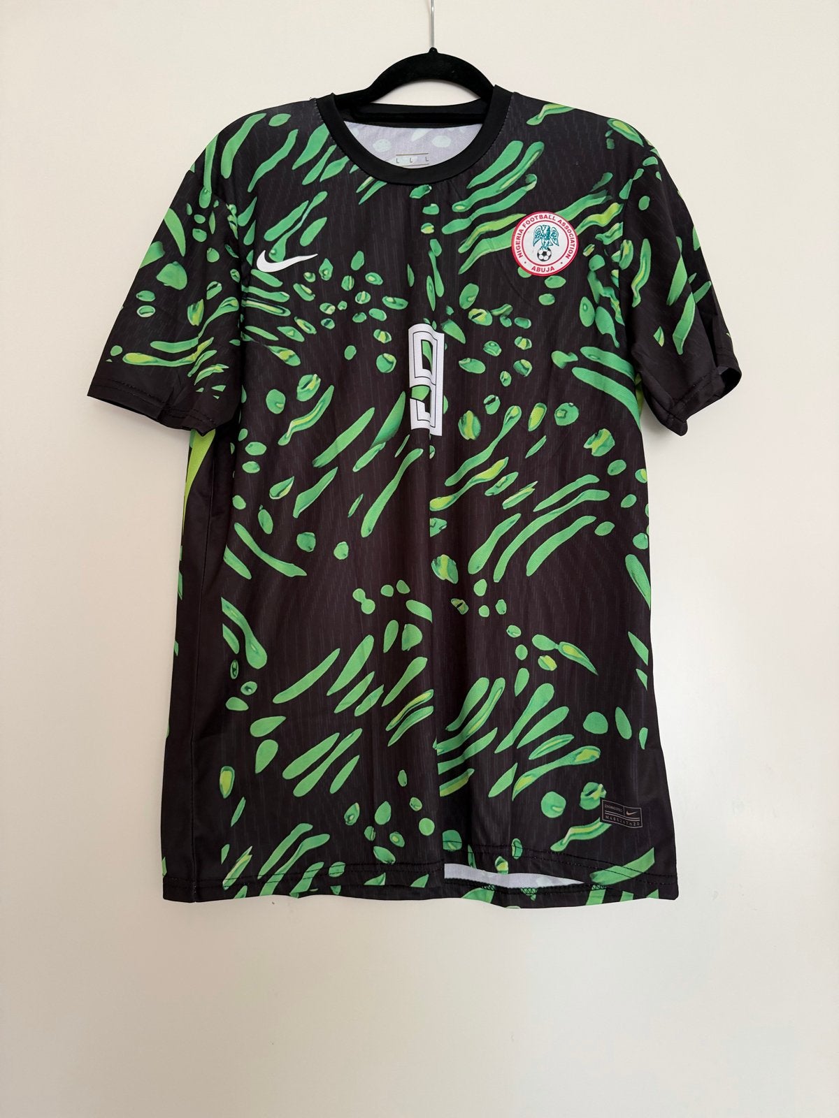 Nieuw Nike Nigeria Voetbalshirt - Osihem #9, Maat 52/54 (L), Zwart, Nieuw, Ophalen of Verzenden
