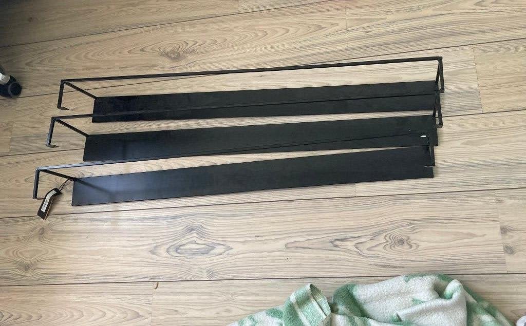 WOOOD 3 metalen plankjes zwart, Ophalen, Nieuw