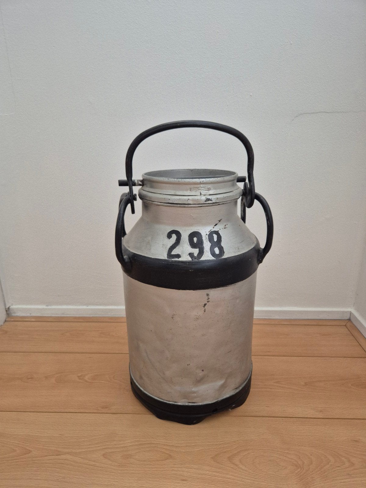Vintage melkbus met nummer 298, Ophalen of Verzenden