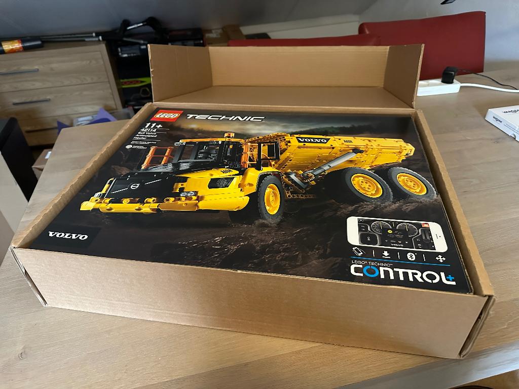 LEGO Technic 42114 Volvo 6x6 Truck met kieptrailer, Kinderen en Baby's, Speelgoed | Duplo en Lego, Ophalen, Lego, Compleet, Zo goed als nieuw