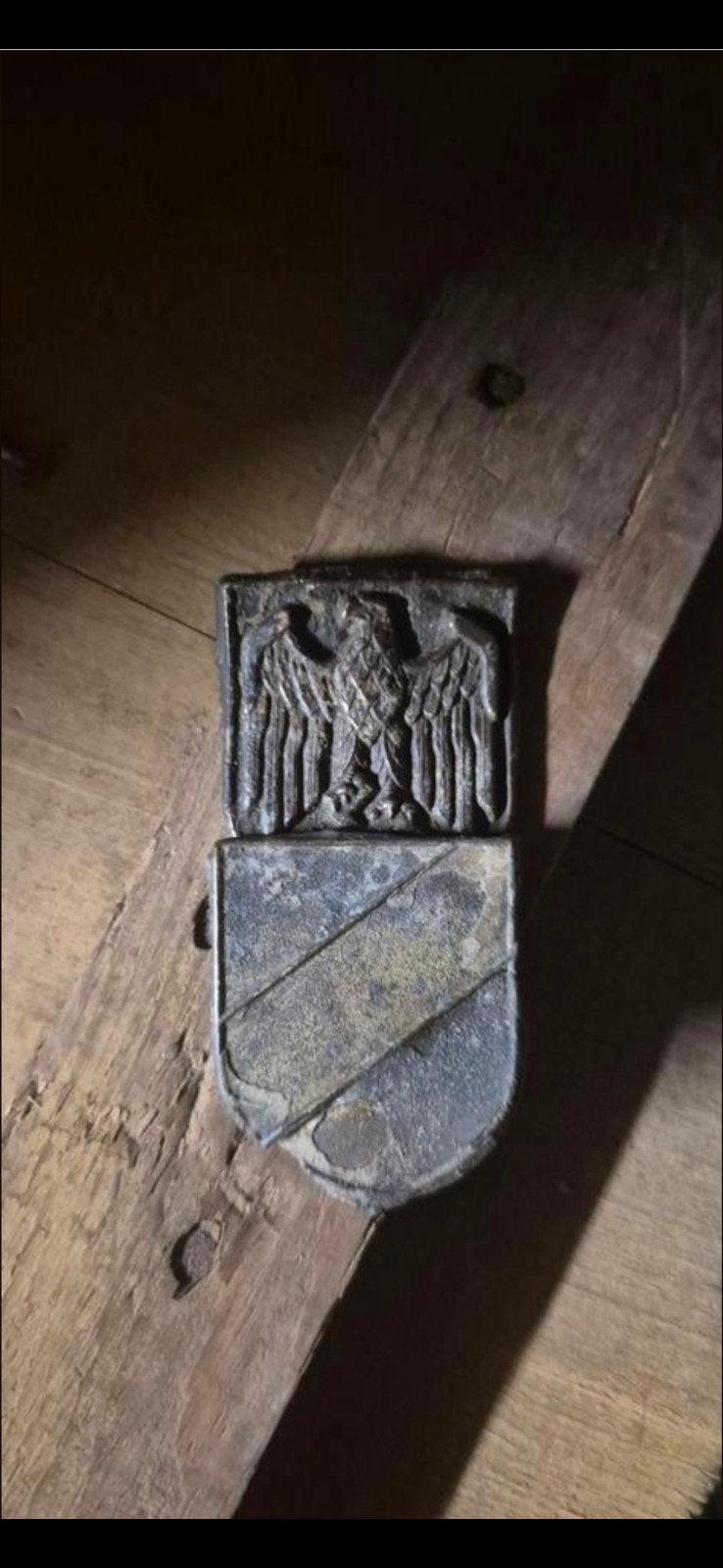Zeldzame Tropenhelm Schildjes., Verzamelen, Ophalen of Verzenden, Overige soorten, Overige gebieden, Embleem of Badge