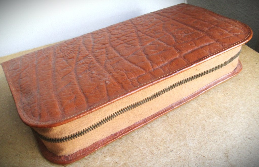 Toiletset~Verzorgingset Heren~Vintage leren Etui jaren 50, Antiek en Kunst, Curiosa en Brocante, Ophalen of Verzenden