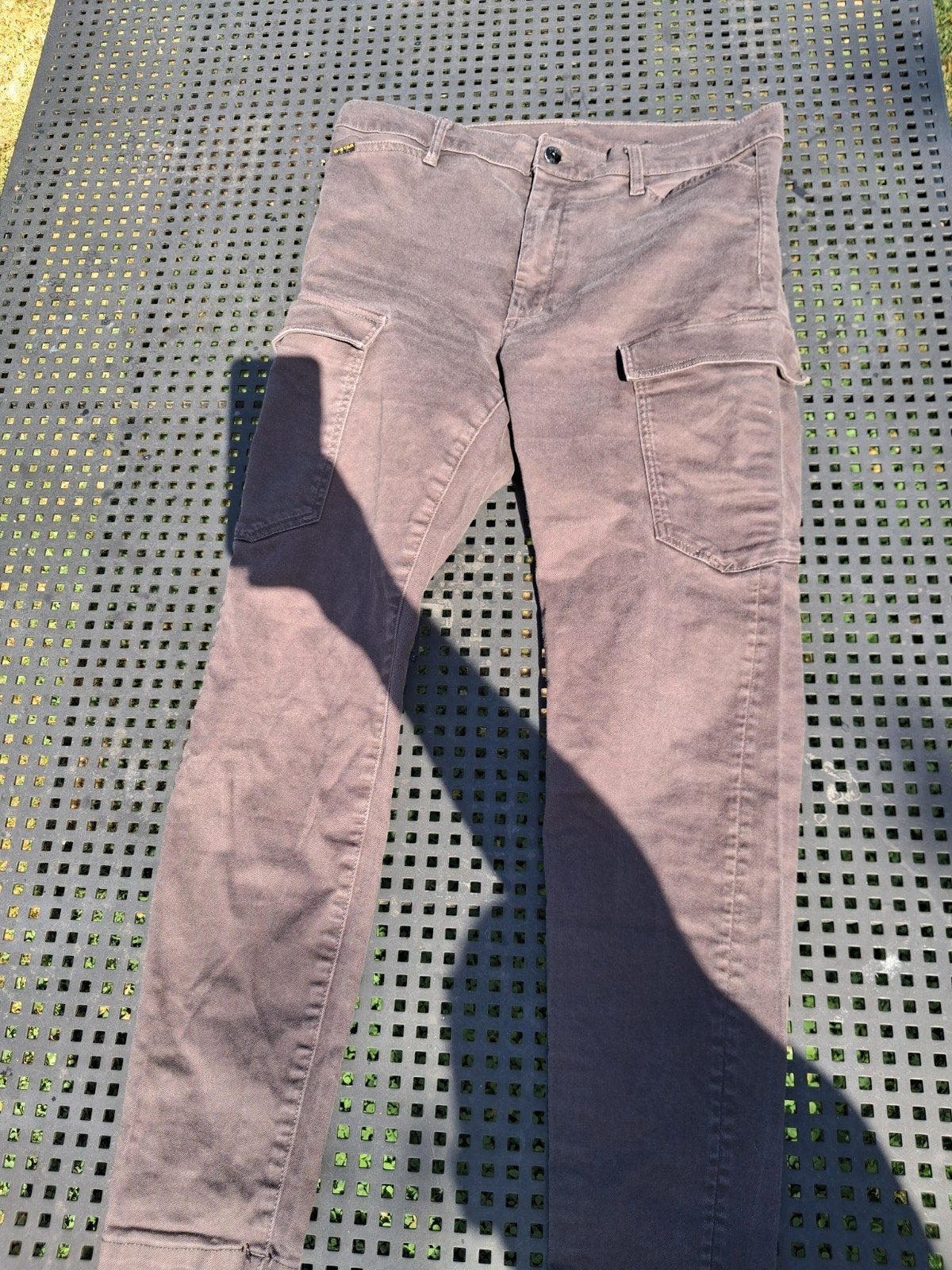 G-Star RAW Grijze Cargo Broek W30 L30, Kleding | Heren, Broeken en Pantalons, Ophalen of Verzenden, Grijs, Gedragen, Maat 46 (S) of kleiner