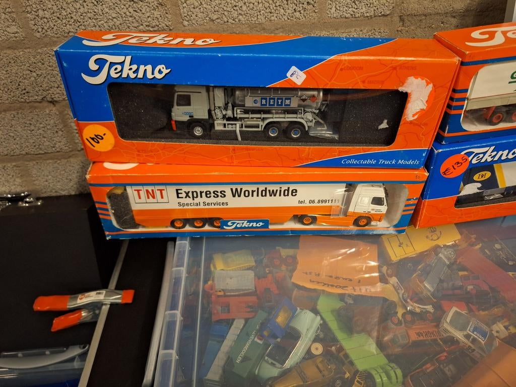 Tekno Vrachtwagen Miniatuurmodellen - Diverse Modellen, Hobby en Vrije tijd, Ophalen of Verzenden, Nieuw, Bus of Vrachtwagen