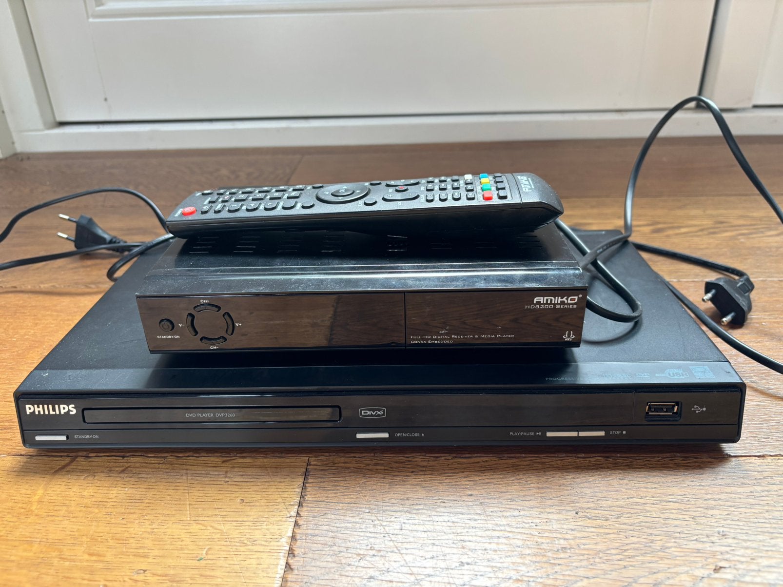 Amino HD8200SE + Philips DVP3260 dvd-speler, Ophalen of Verzenden, Gebruikt, Philips