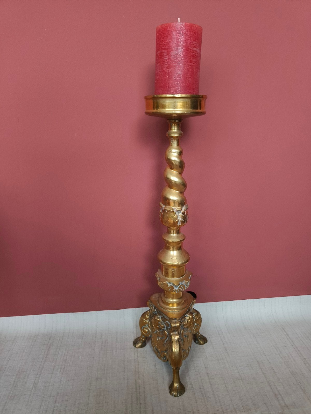 Antieke Messing Kerkkandelaar met Gedraaide Stam, Ophalen of Verzenden, Koper of Brons