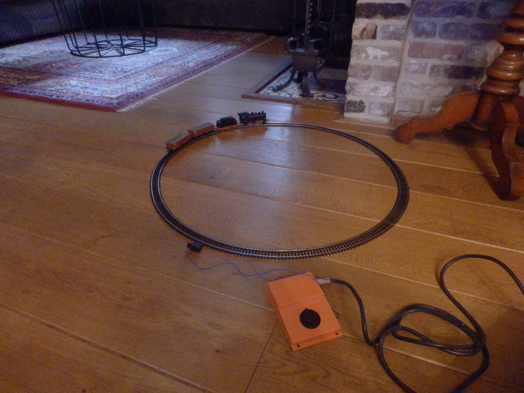 Piko treinbaan met locomotief trafo en spoor +, Hobby en Vrije tijd, Gelijkstroom, NS, Gebruikt, Treinset