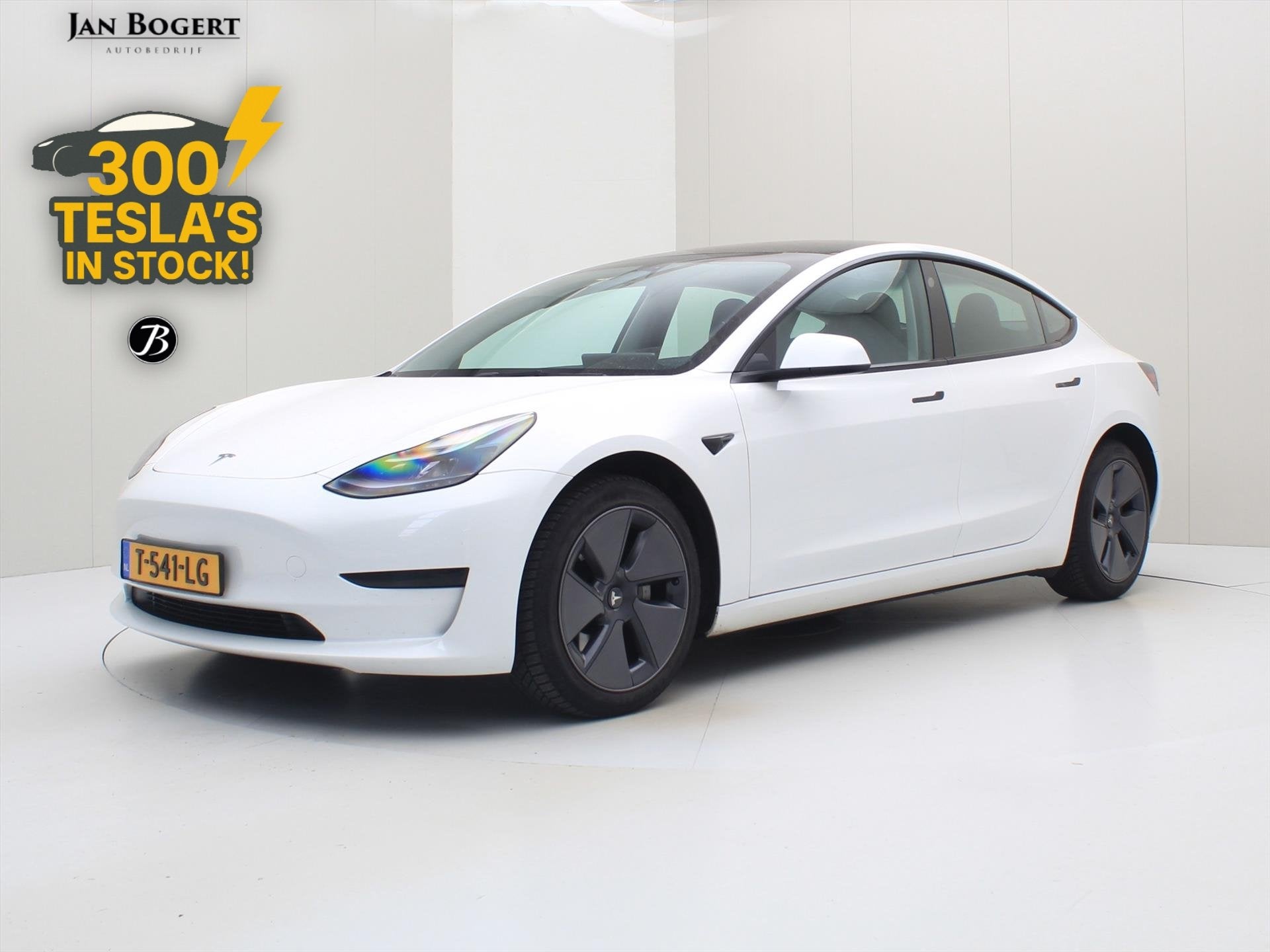 Tesla Model 3 Standard RWD Plus UPGRADE [ AMD RYZEN+LFP-ACCU, Auto's, Automaat, Gebruikt, Zwart, Wit