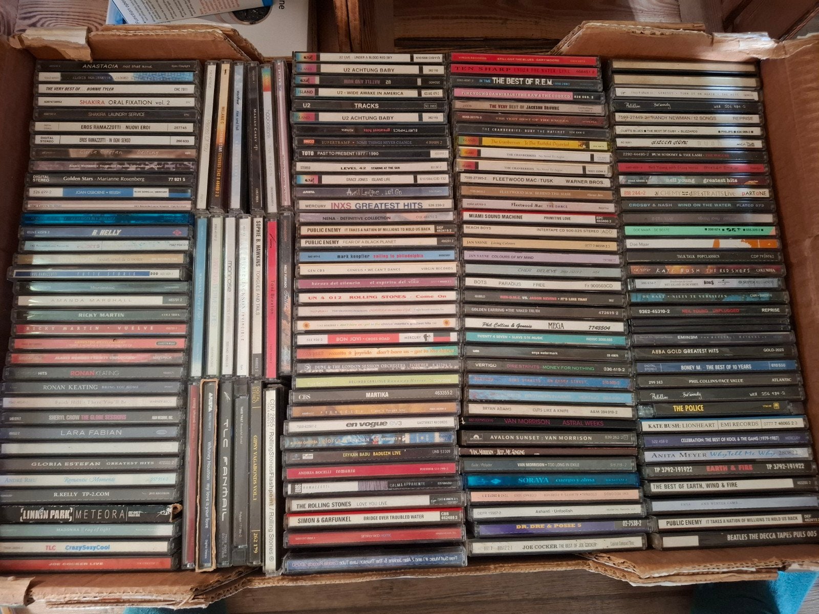 Krat vol 164 cd's pop, rock artiesten, Ophalen, Gebruikt, Poprock