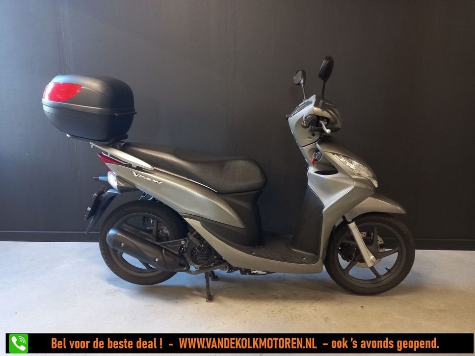 HONDA VISION 110 (bj 2013) Zeer nette / zuinige motorscooter, Scooter, HONDA, Bedrijf, Onbekend