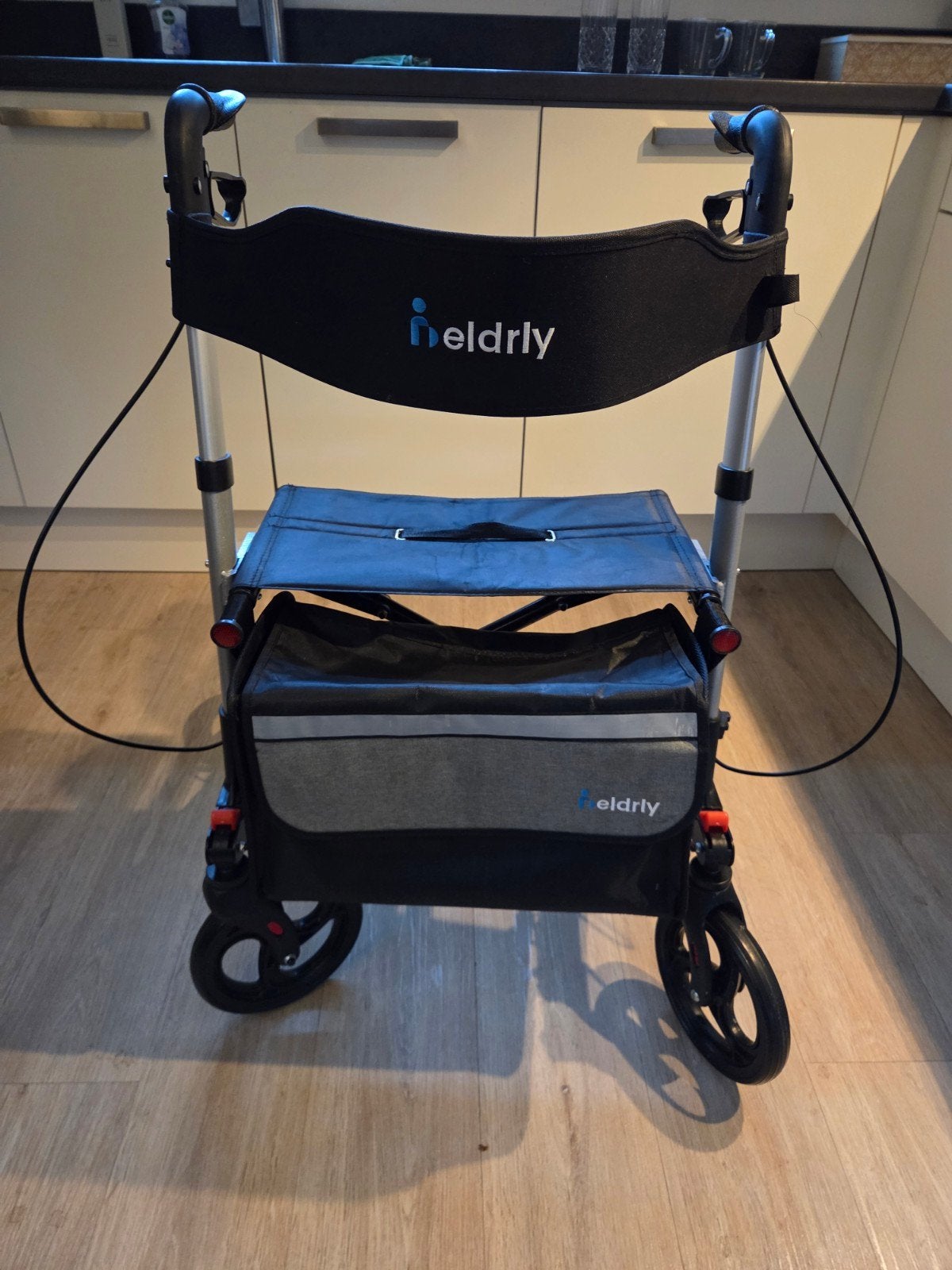 Rolator zo goed als nieuw., Diversen, Ophalen, Lichtgewicht, Zo goed als nieuw