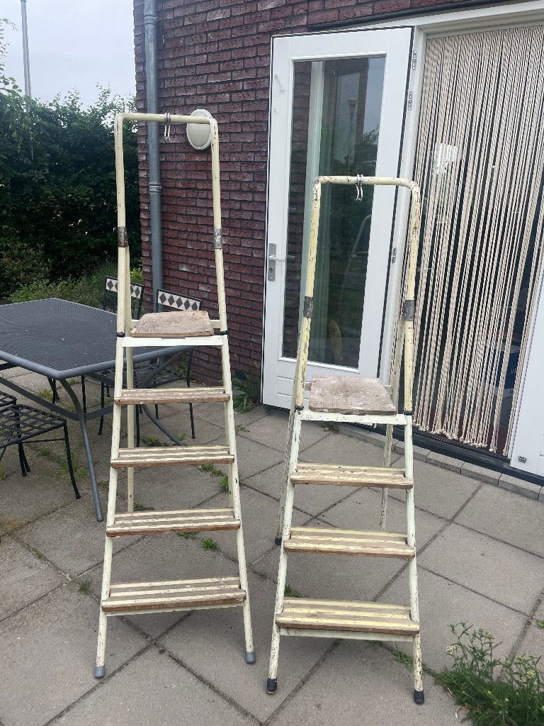 2 huishoudtrappen retro, Ophalen, Gebruikt