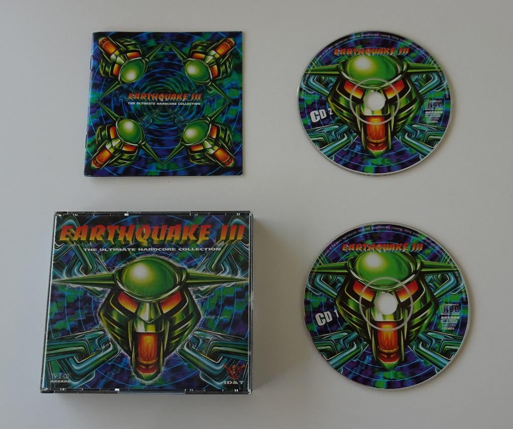 Earthquake III : The Ultimate Hardcore Collection 2xCD 1995, Cd's en Dvd's, Cd's | Dance en House, Zo goed als nieuw, Ophalen