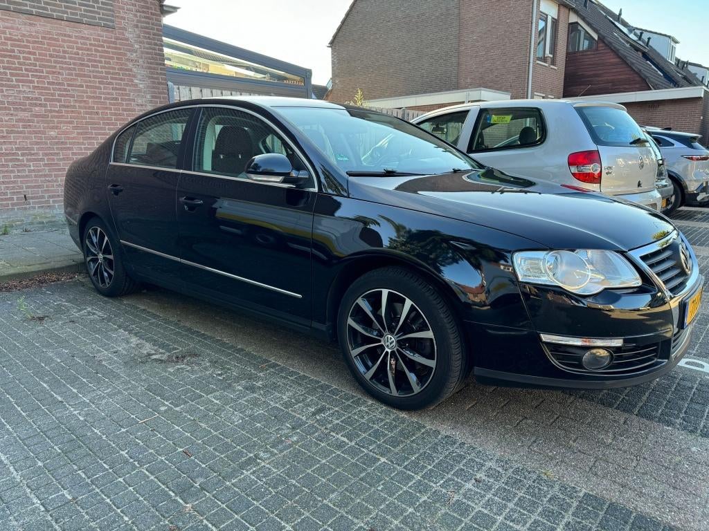 Volkswagen Passat 1.4 TSI 90KW 2010 Zwart, Auto's, Voorwielaandrijving, Zwart, 4 cilinders, Origineel Nederlands