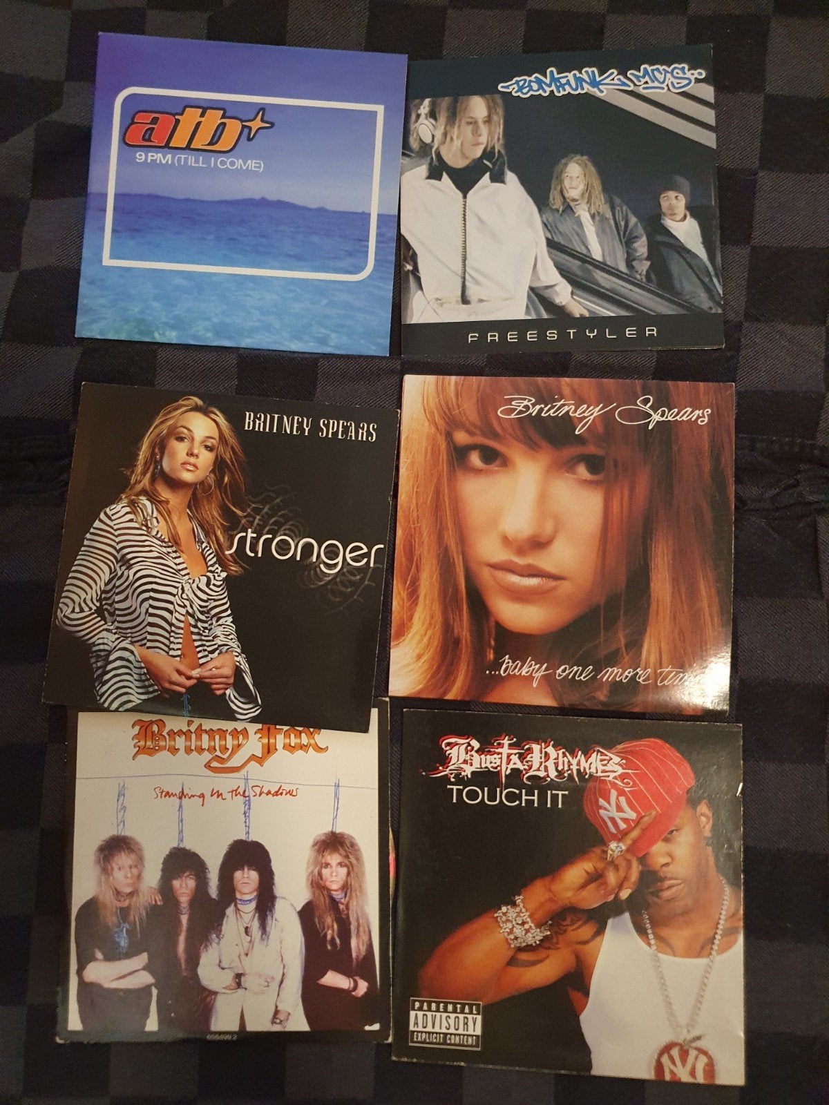 33 singles cardboard voor 33 euro of 1,50 per stuk, Cd's en Dvd's, Verzenden, Pop