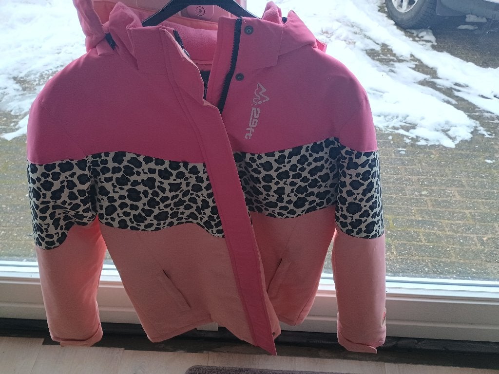 Meisjes ski jas + pulli, Overige merken, 100 tot 140 cm, Ophalen of Verzenden, Zo goed als nieuw
