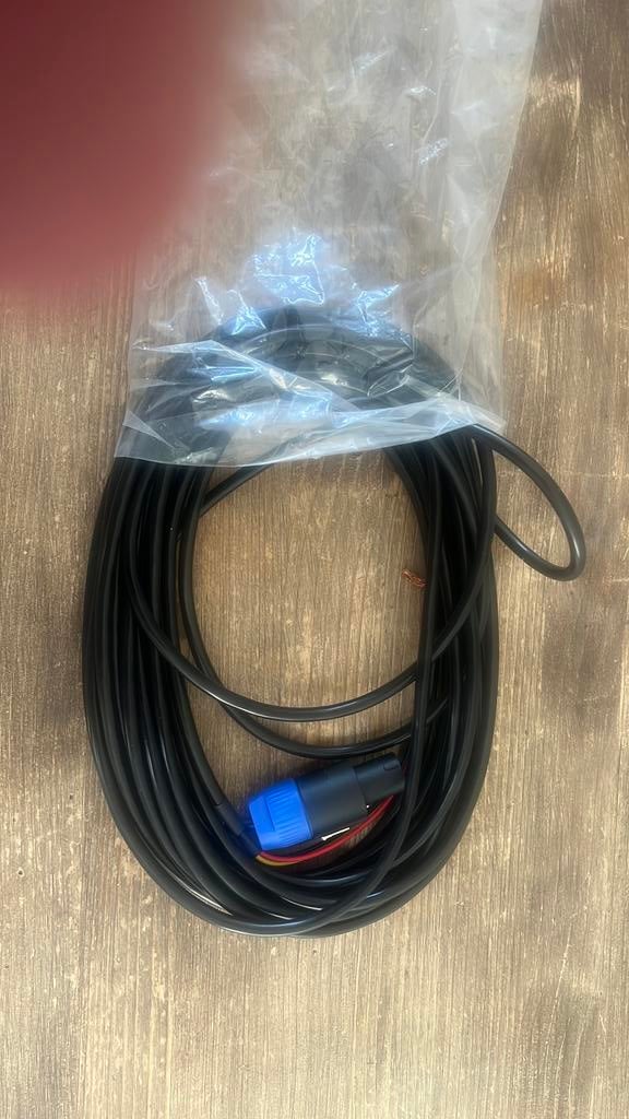 Originele bijna nieuwe Rel subwoofer kabel (10m), Ophalen of Verzenden, Zo goed als nieuw, Overige kabels