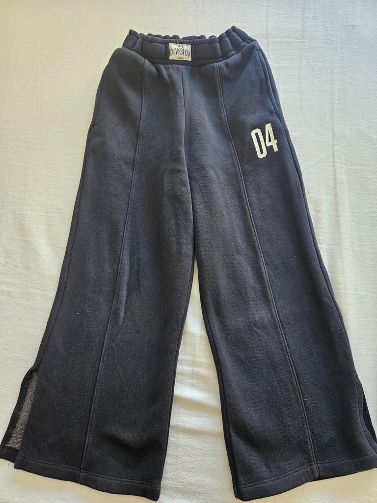 Name It flared pants joggingsstof maat 122, Kinderen en Baby's, Kinderkleding | Maat 122, Broek, Gebruikt, Meisje, Ophalen of Verzenden