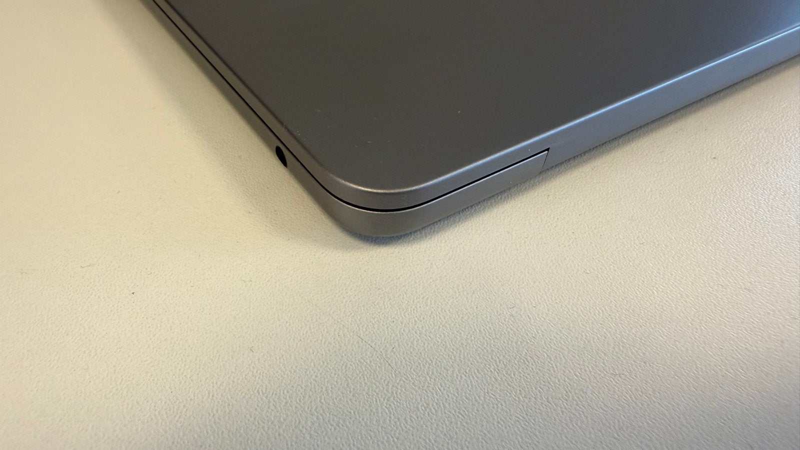 Foto 6 van MacBook Air M2 (2023) 15inch 16gb/256gb