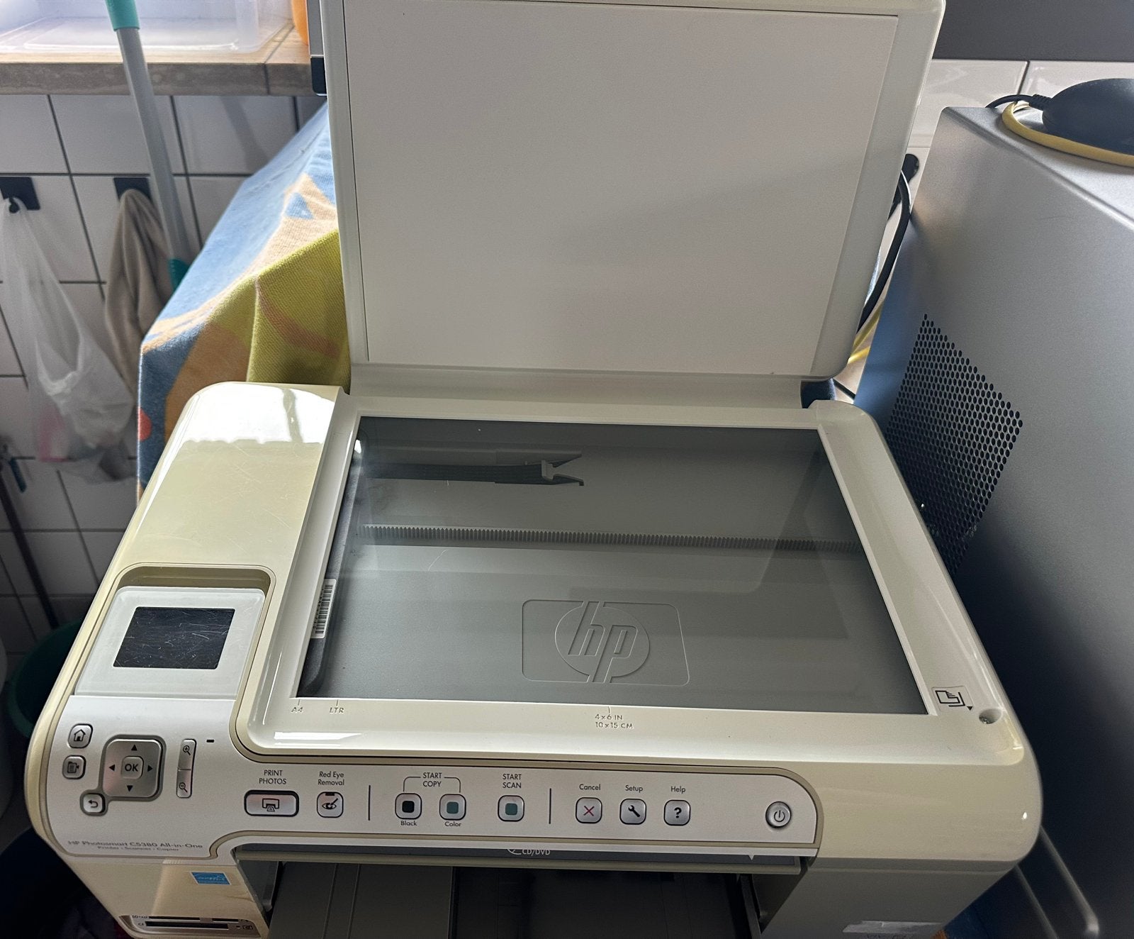 HP Photosmart C5380 All-in-One Printer +6 NIEUWE Cartridges!, Ophalen, Gebruikt, Inkjetprinter, All-in-one