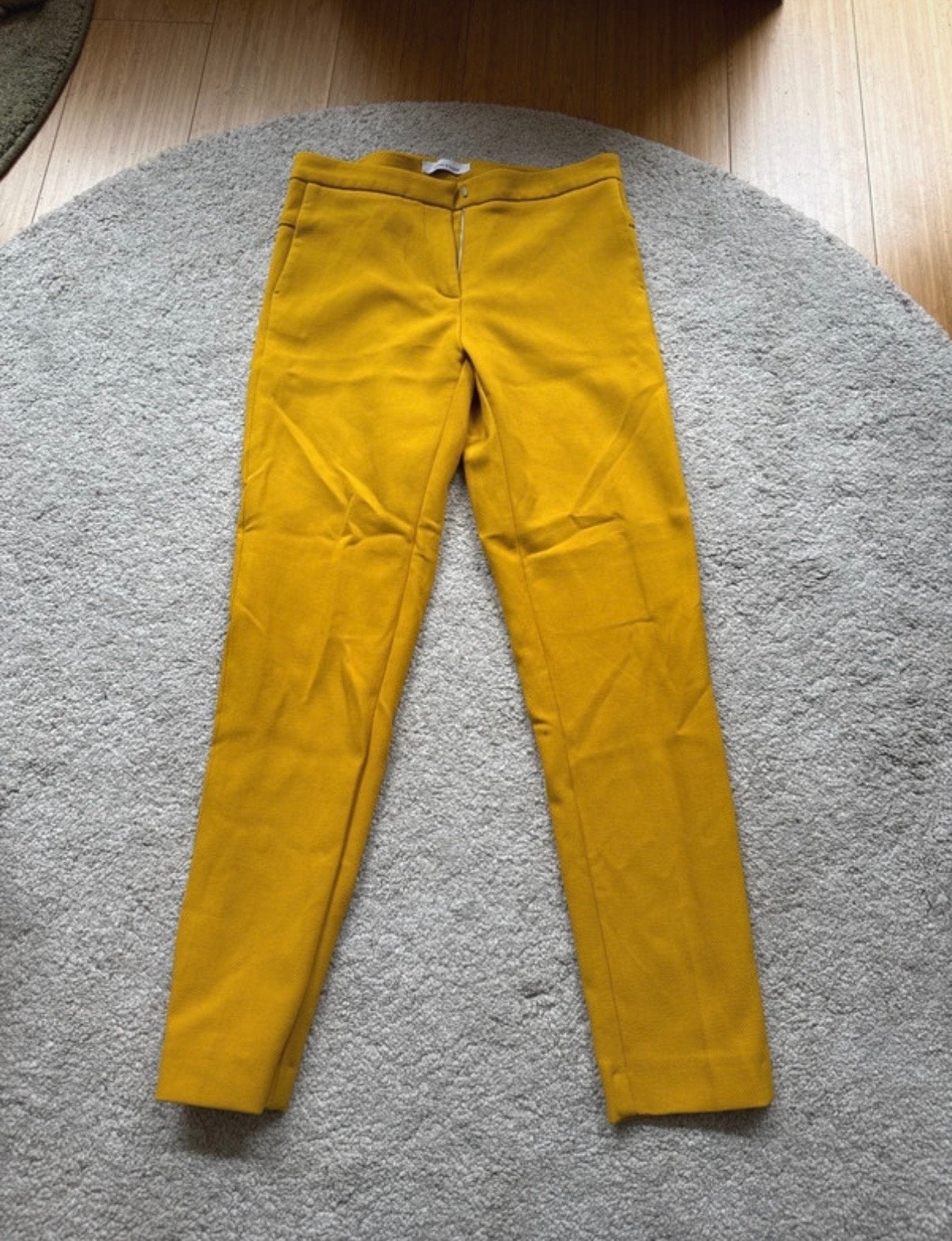 Gele broek Samsoe Samsoe maat xs, Kleding | Dames, Verzenden, Geel, Zo goed als nieuw, Maat 34 (XS) of kleiner
