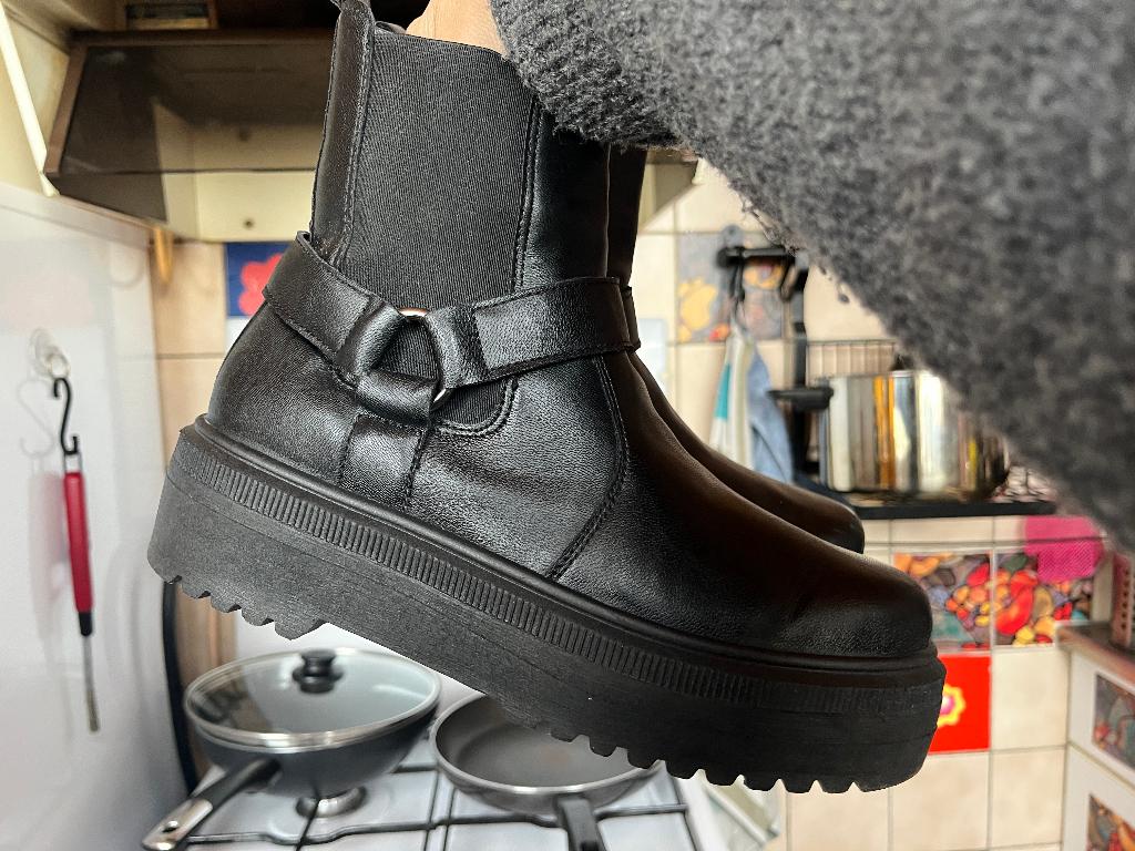 Stoere plateau biker boots met sporen maat 38 nu 34,99€, Noidea, Zwart, Lage of Enkellaarzen, Ophalen of Verzenden