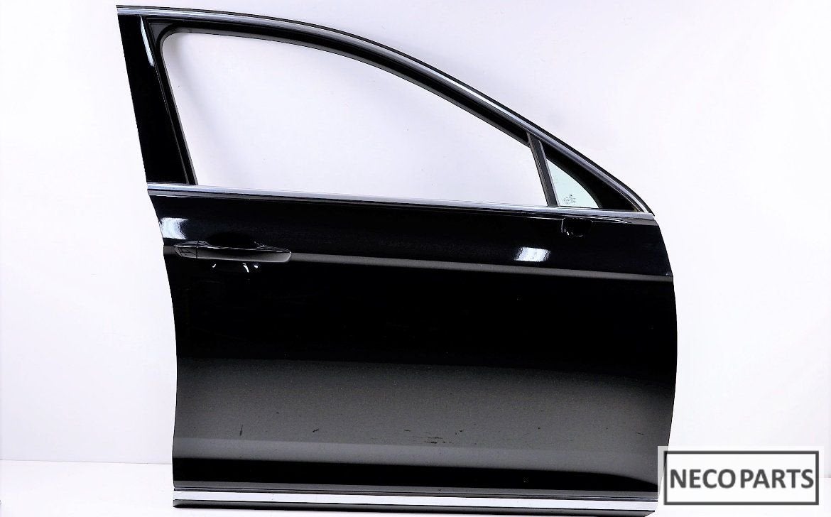 VW PASSAT B8 DEUR RECHTSVOOR ZWART LC9X LEVERBAAR!!, Gebruikt, -, Volkswagen, -