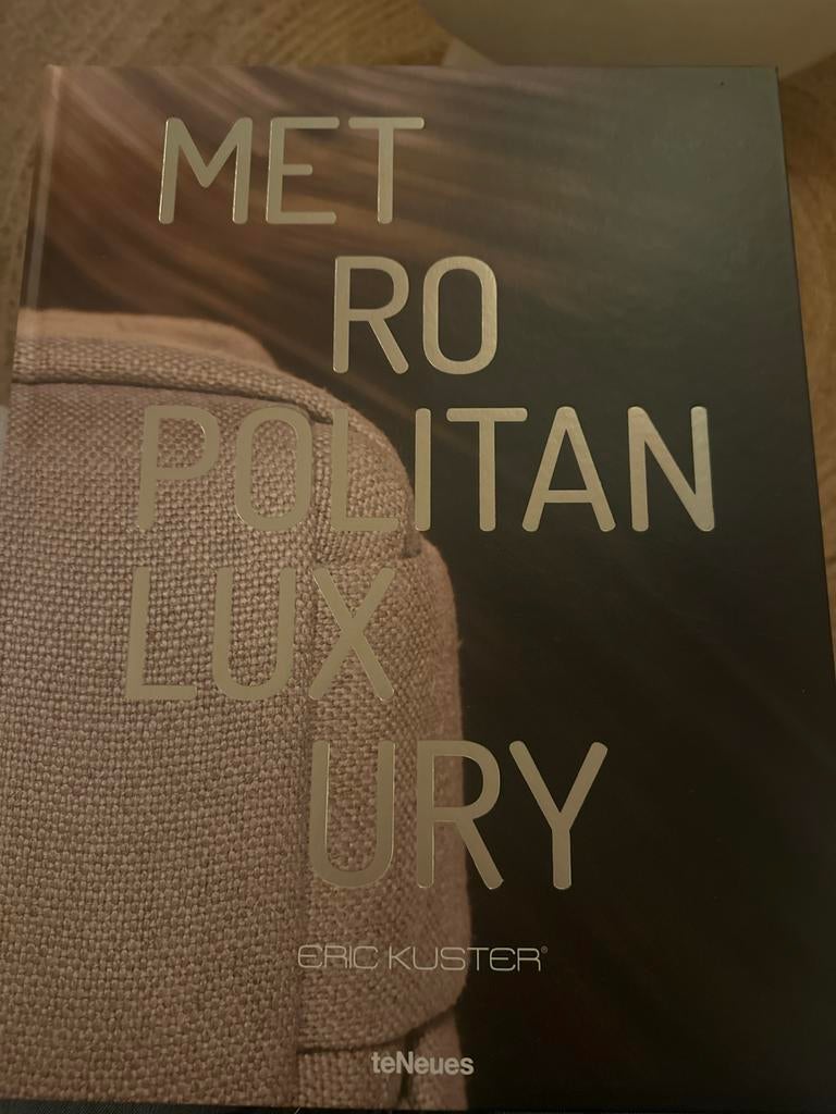 Eric Kuster Metropolitan Luxury boek, Ophalen, Zo goed als nieuw, Overige onderwerpen
