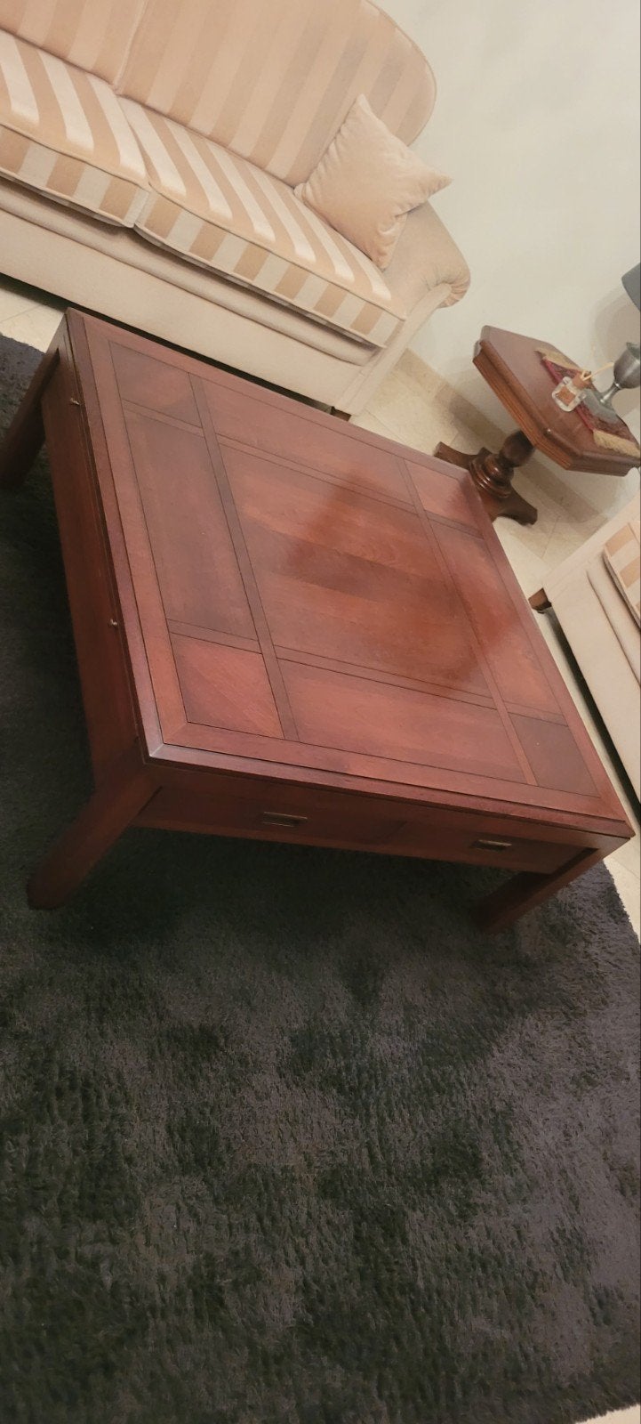 Klassieke houten salontafel met lades, Ophalen, 50 – 75, Gebruikt, 50 tot 100 cm