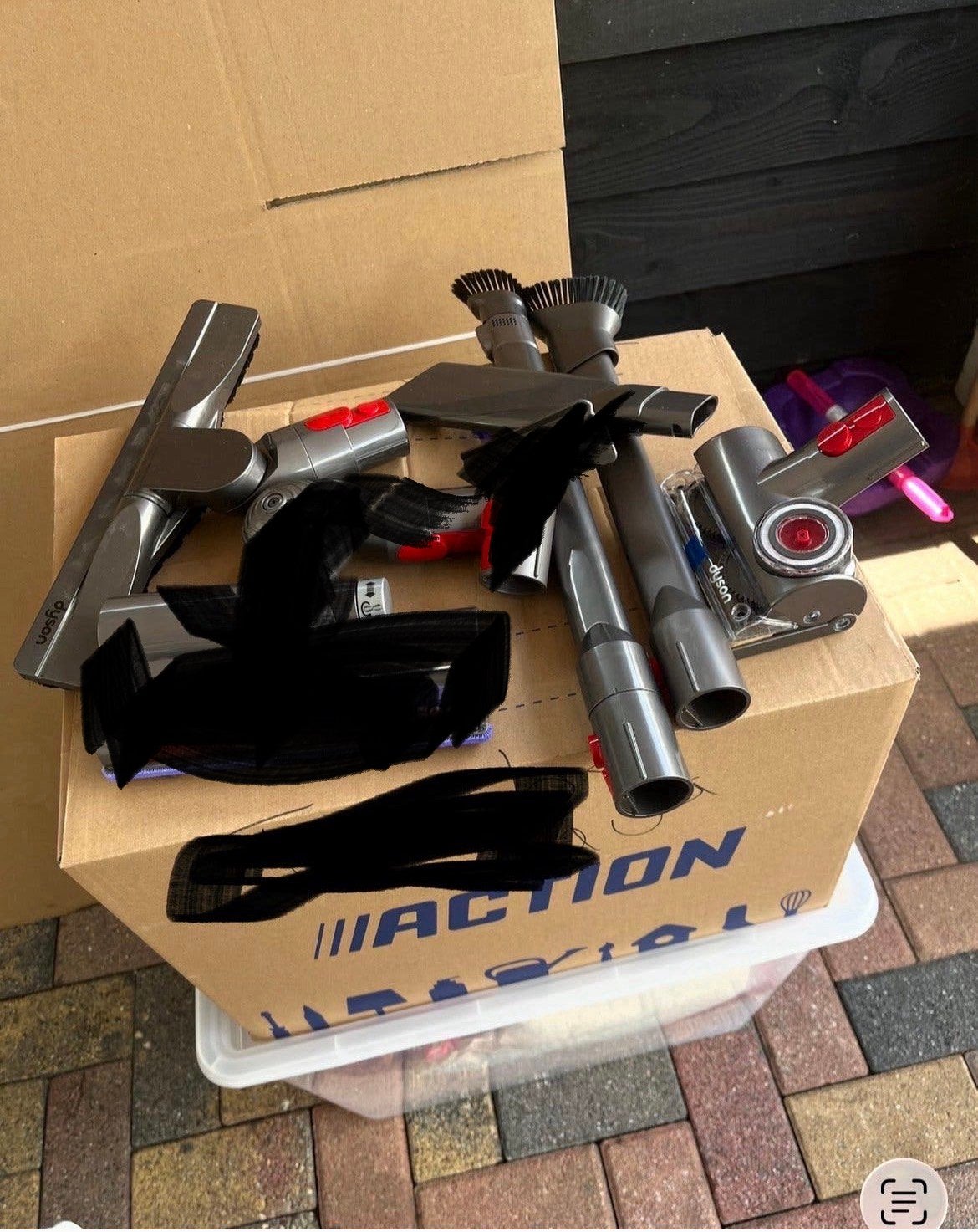 Dyson V8 accessoires en turboborstel, Inclusief accessoires, Gebruikt, Ophalen of Verzenden, Dyson