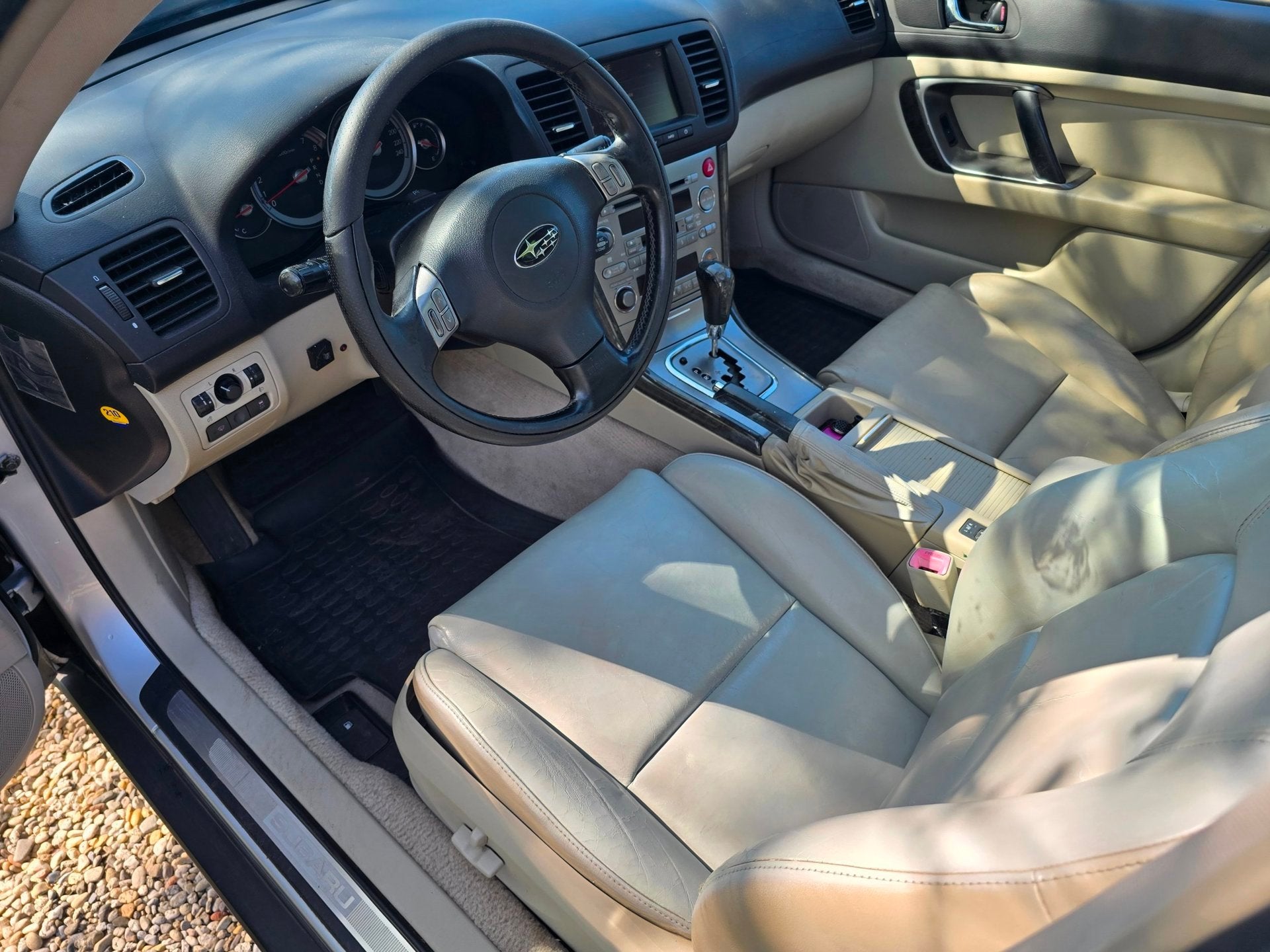 Subaru Outback 3.0R LPG/automaat/PANORAMADAK, Automaat, Gebruikt, 1520 kg, 2000 kg